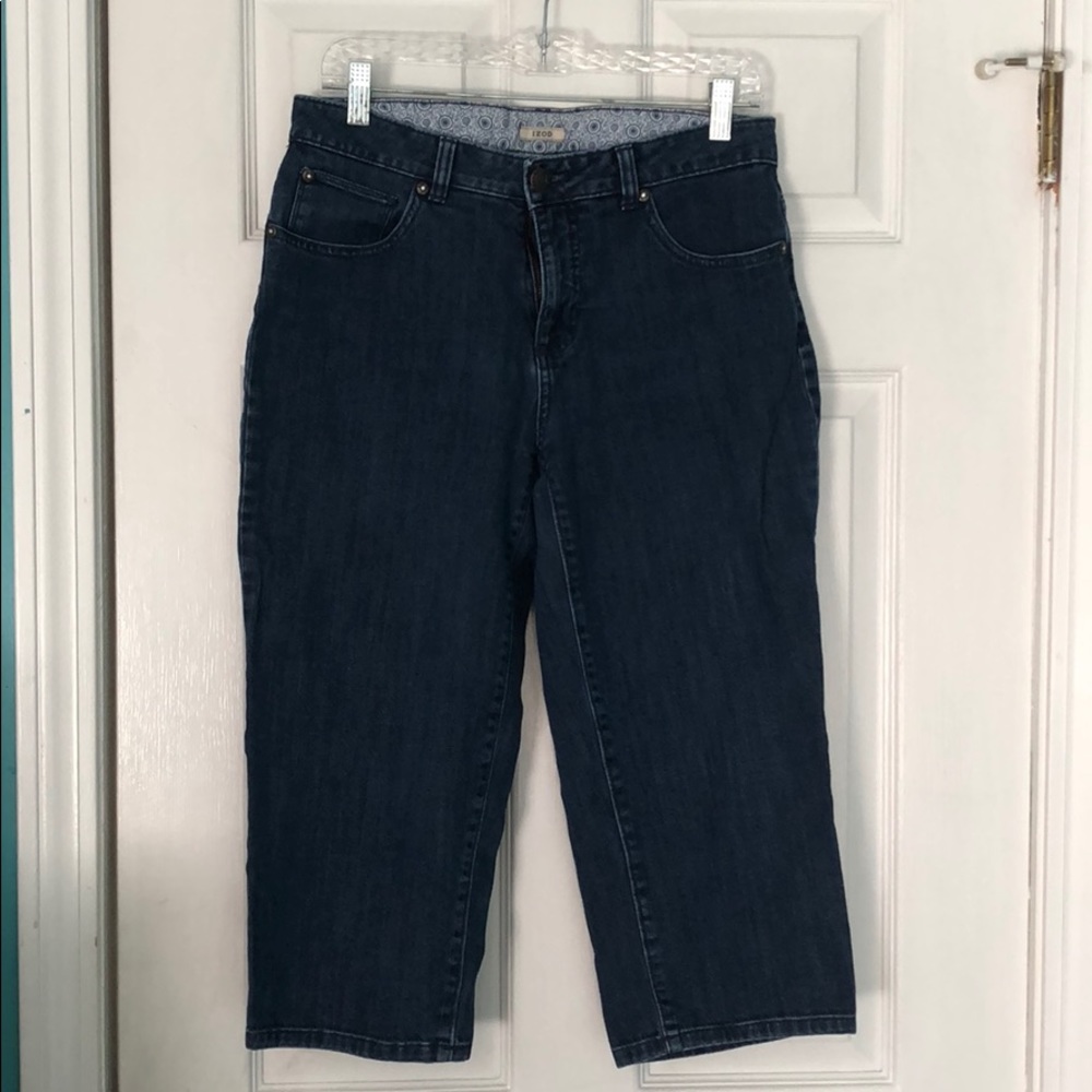 IZOD capris